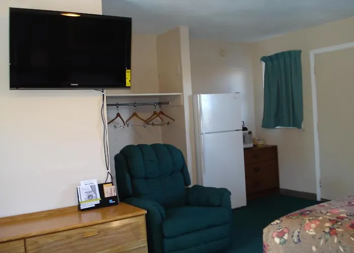 Spillway Motel