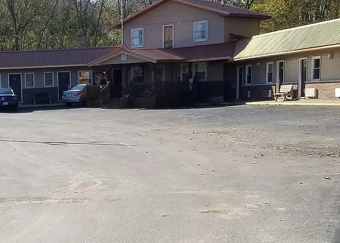 Spillway 2* Shelbyville